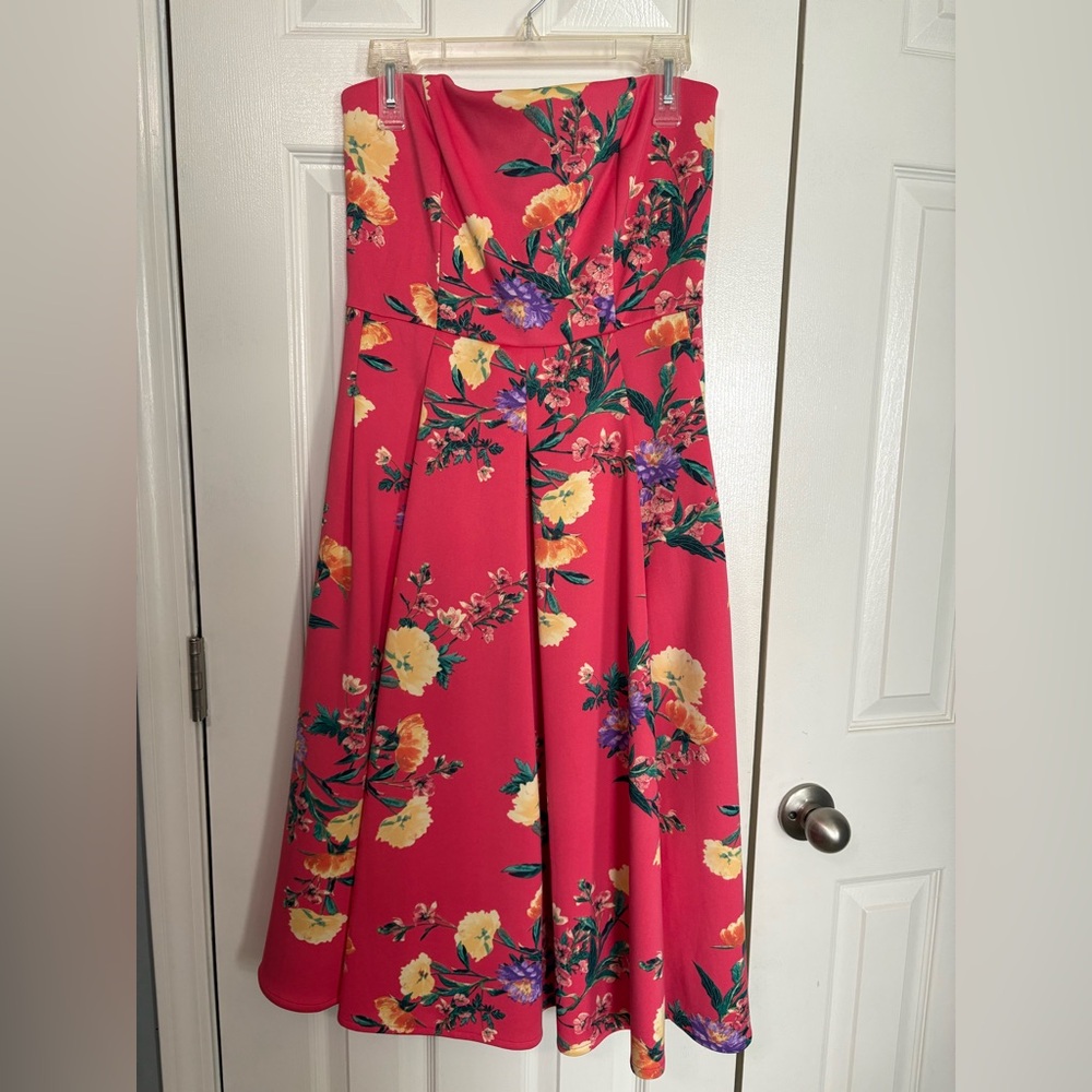 New York & Company Coral Strapless Dress